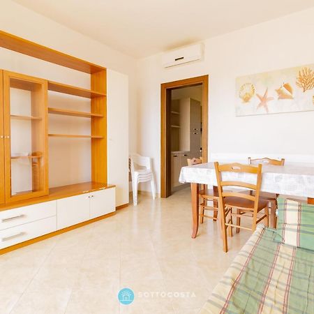 Villa Camelia Flat - Roca Esterno foto